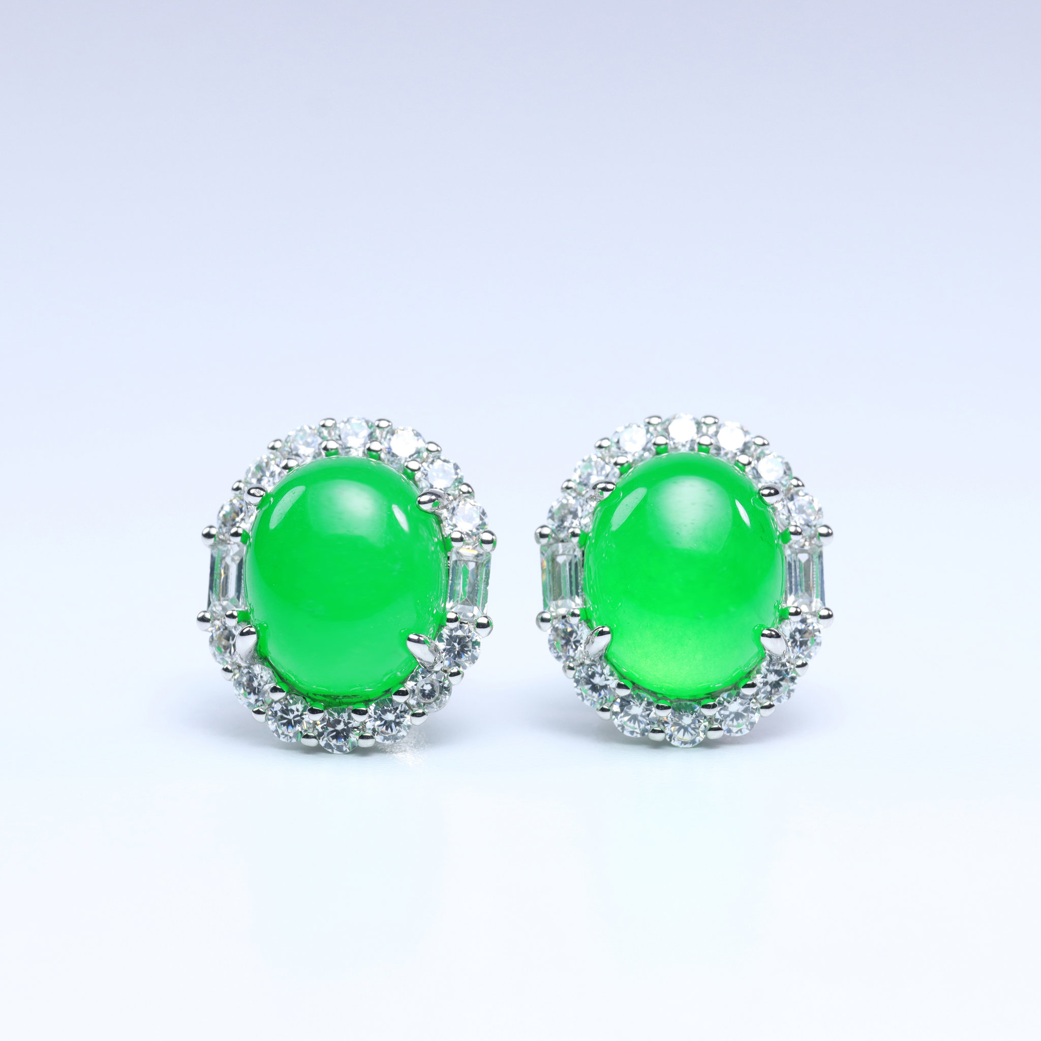 Picture of 18K Gold Plated Jade Cabochon Halo Stud Earrings with Cubic Zirconia